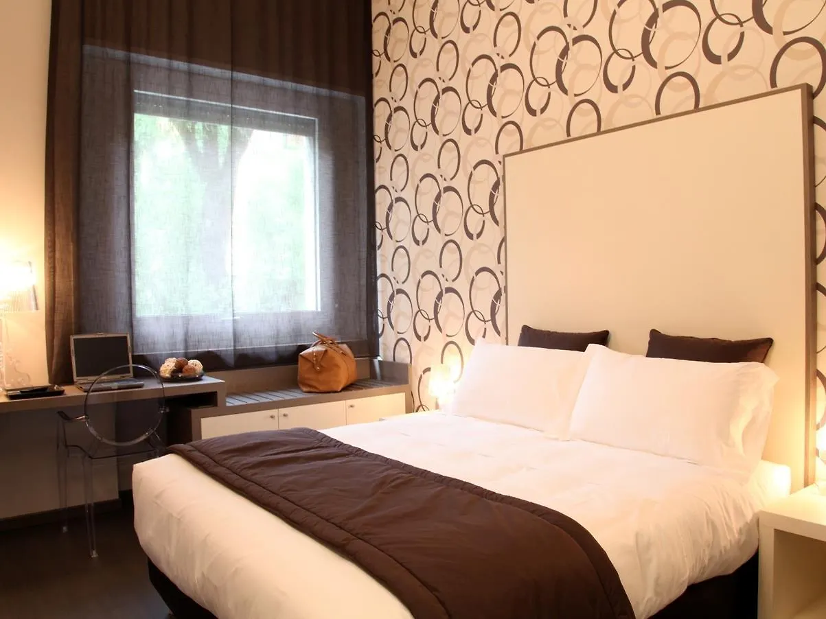 Hotel Tiziano - Gruppo Mini Hotel Milan 4*,