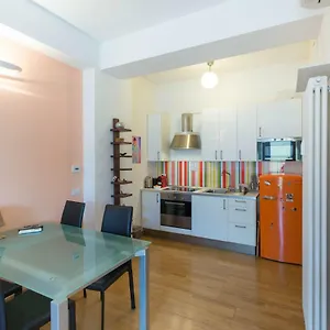 Navigli 6 Deluxe Appartamento